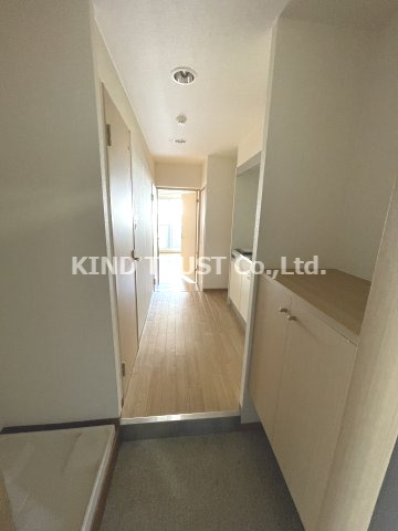 リーブル東天満の内装|明るい色調の室内です