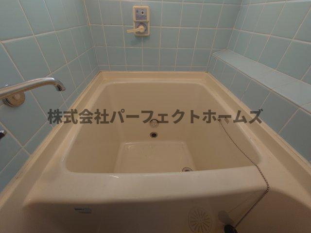 掃部マンションの浴室|ゆったり過ごせるお風呂です