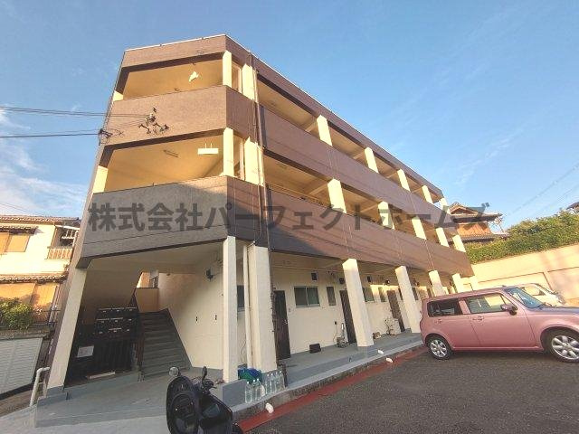 掃部マンションの外観|おしゃれな外観です