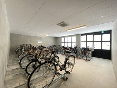 【駐車場】 | リビオレゾン王子 | 自転車駐輪場（屋内型）