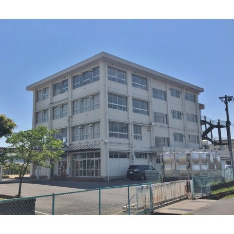 関市下有知の店舗事務所の周辺|下有知中学校