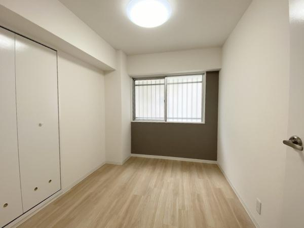 【洋室】 | ベルヴィル朝霧