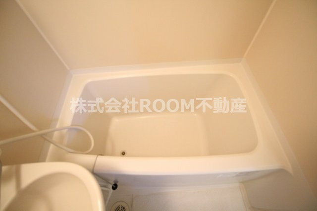 第2年見マンションの浴室|コンパクトで使いやすいお風呂です