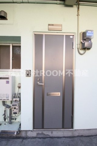 第2年見マンションの玄関|毎日通る玄関はこちらです