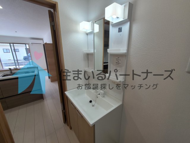 エスカレント広川の独立洗面台|独立洗面台で身支度をすべて済ませてしまいましょう