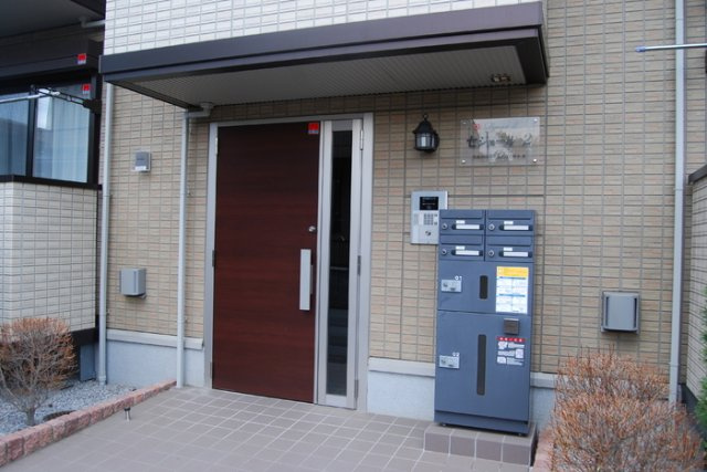 セジュール２のエントランス