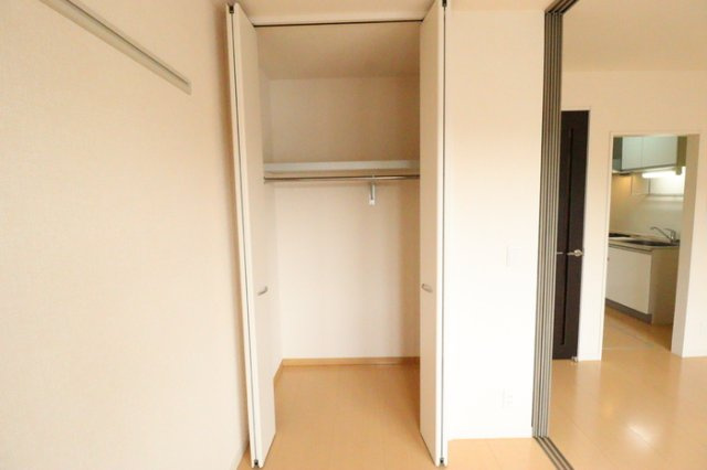 千葉市花見川区花園１丁目のアパートの収納|クローゼット