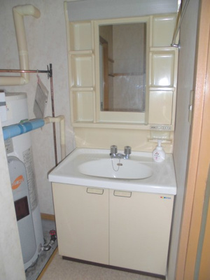 【独立洗面台】 | 大館市釈迦内字塚ノ台・中古住宅