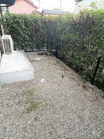 レジデンス大岡　　　刈谷市近郊の賃貸はクラスホームの庭