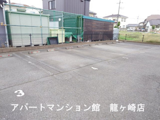 【駐車場】 | アークグレイスⅢ
