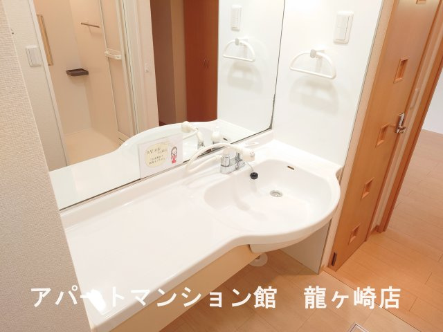 アークグレイスⅢの独立洗面台