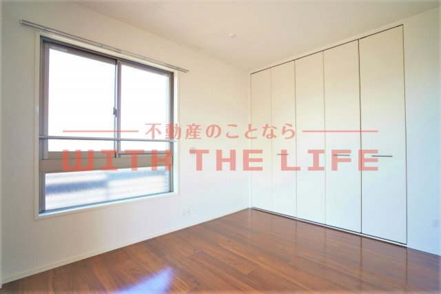 ムーンコート梅満【キャッシュバック対象物件】の洋室|きれいな洋室です