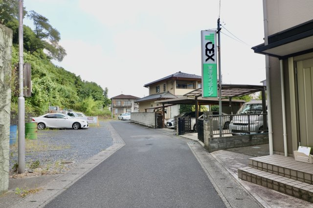 足利市田中町の売地の前面道路含む現地写真