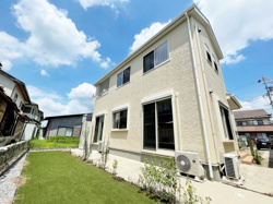 ６１３２９　各務原市那加幸町戸建て