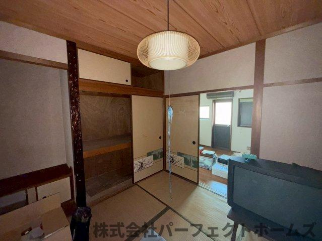 津田東町２丁目中古戸建の和室|明るい和室です