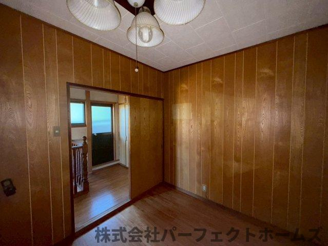 津田東町２丁目中古戸建の洋室|広々とした洋室です