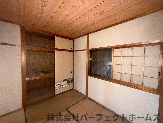 津田東町２丁目中古戸建の和室|畳の上でゆっくりとくつろげる和室です