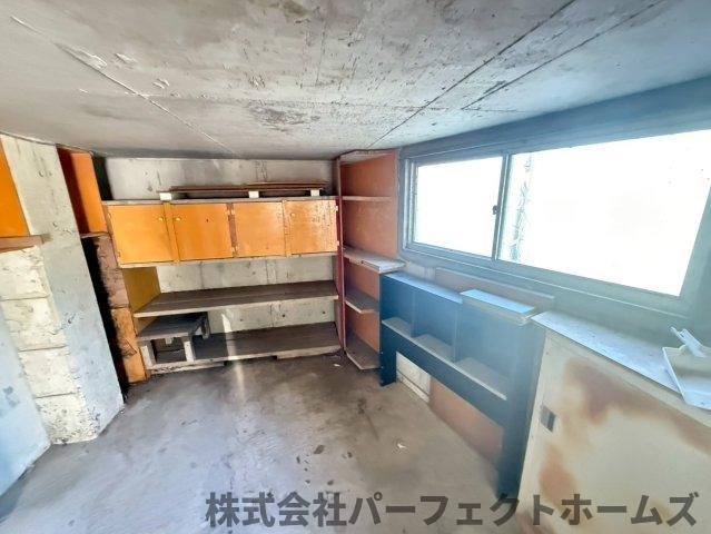 津田東町２丁目中古戸建の駐車場|駐車スペースもあります