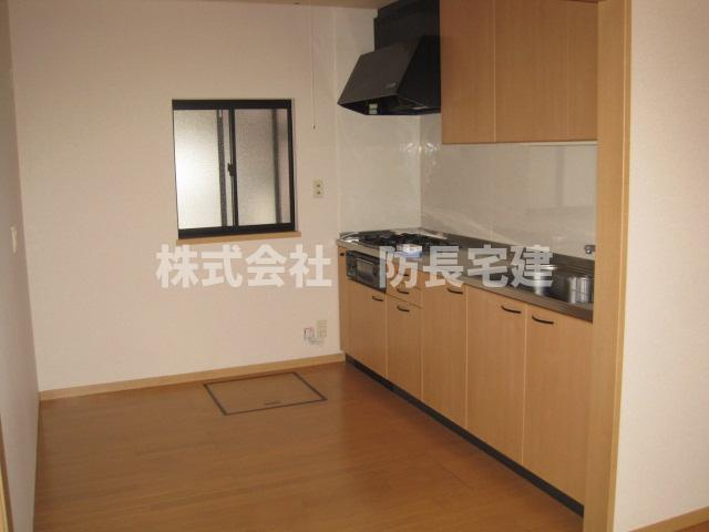 山口市大内矢田南６丁目の一戸建てのキッチン|使いやすいキッチンです