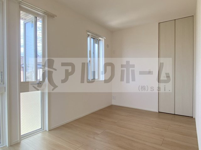 エスポワール老原の洋室