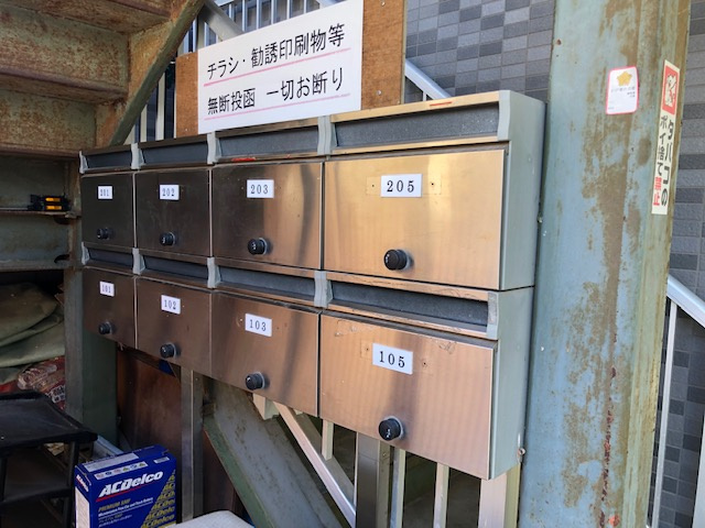 コーポシャルズのエントランス