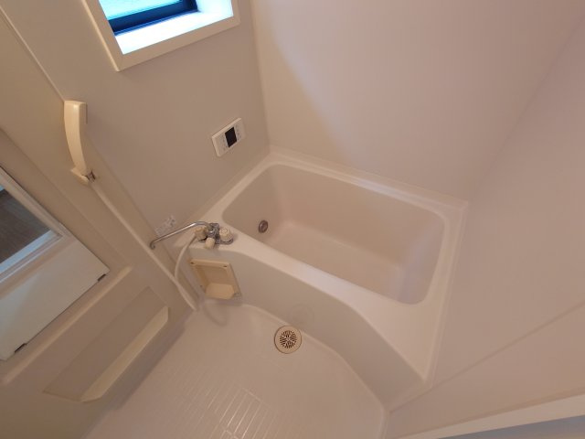 ソレイユ弐番館の浴室