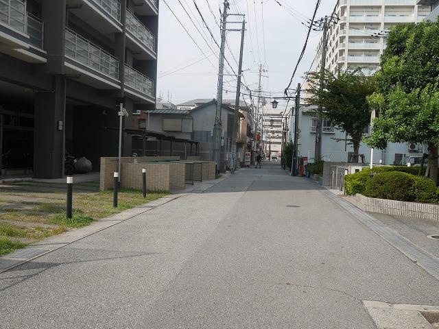 三田パーク・ホームズの周辺