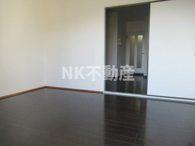 【寝室】 | グランメゾン（新石切賃貸） | 洋室です