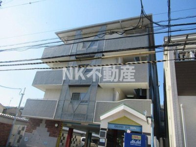 【外観】 | グランメゾン（新石切賃貸） | 外観は落ち着いています