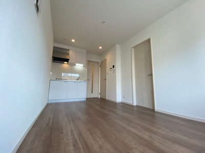 【居間・リビング】 | emipalace東久宝寺 | おしゃれな居間です