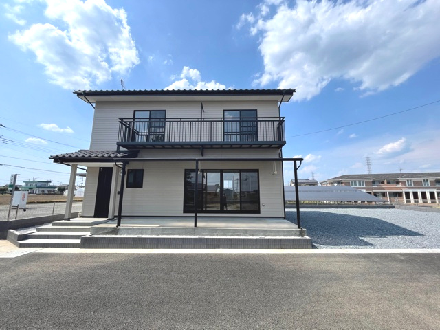 児玉郡上里町嘉美　中古の外観|おしゃれな外観です