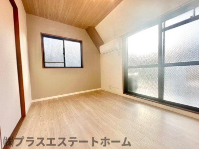 【居間・リビング】 | ソレイユパレス