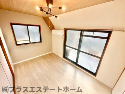 【寝室】 | ソレイユパレス