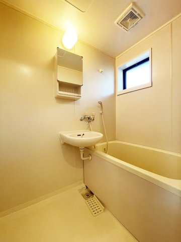 カサビエント新浜A棟の浴室