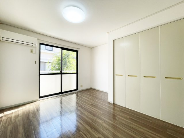 カサビエント新浜A棟の居間・リビング