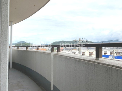 【バルコニー】 | 珈琲館ビル | バルコニー付きです