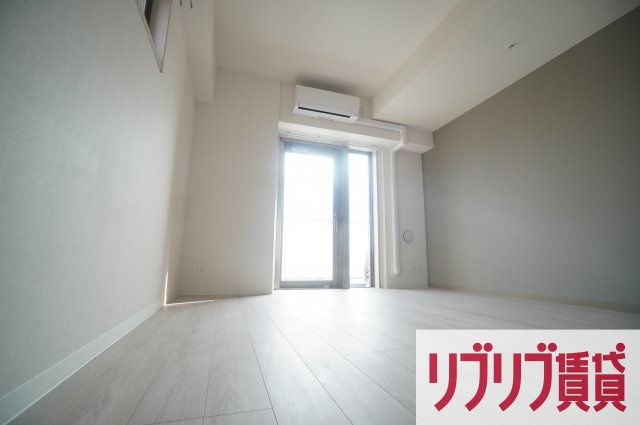 KDXレジデンス千葉中央Eastの居間・リビング