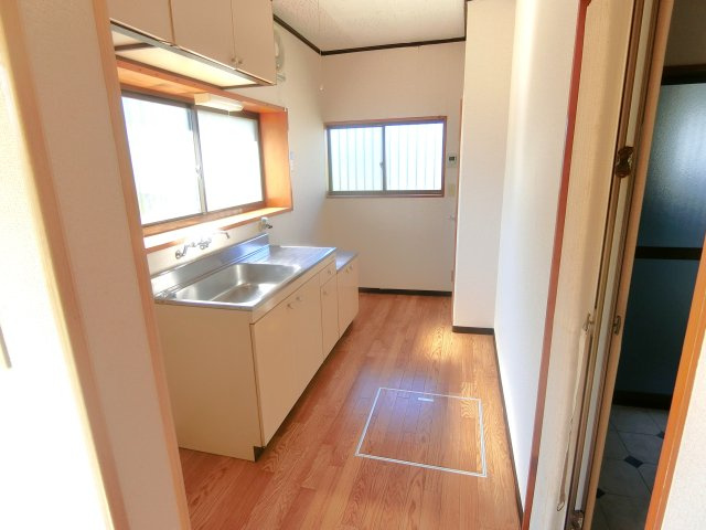 蓮沼戸建のキッチン