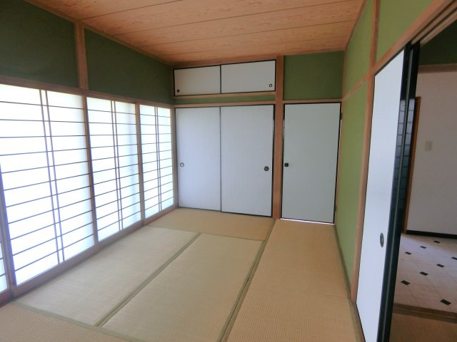 蓮沼戸建の居間・リビング