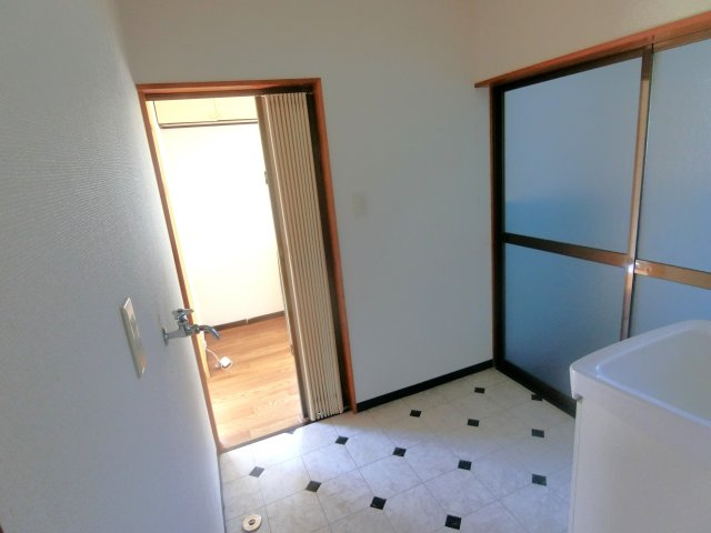 蓮沼戸建の内装