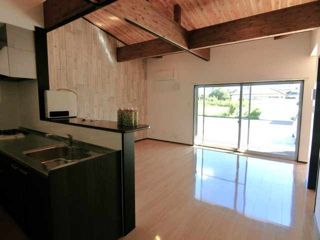 シャノワール12-7の居間・リビング