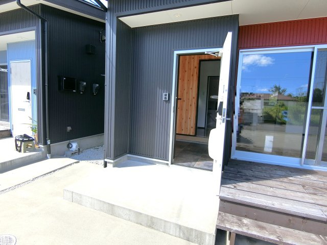 シャノワール12-7の玄関