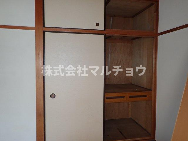 梅畑二戸一の収納|ちょっとした収納スペースも充実しています