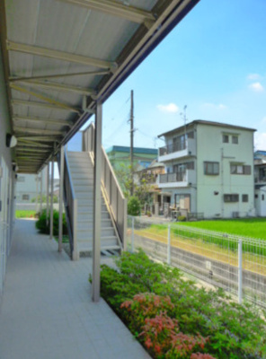 【エントランス】 | レフィナード