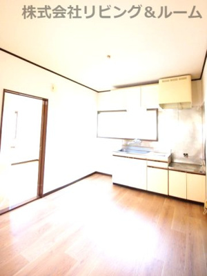 【居間・リビング】 | コスモハイツ