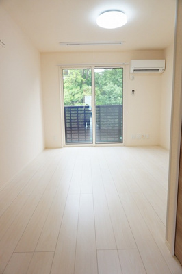 【居間・リビング】 | セジュール福地 | リビングです