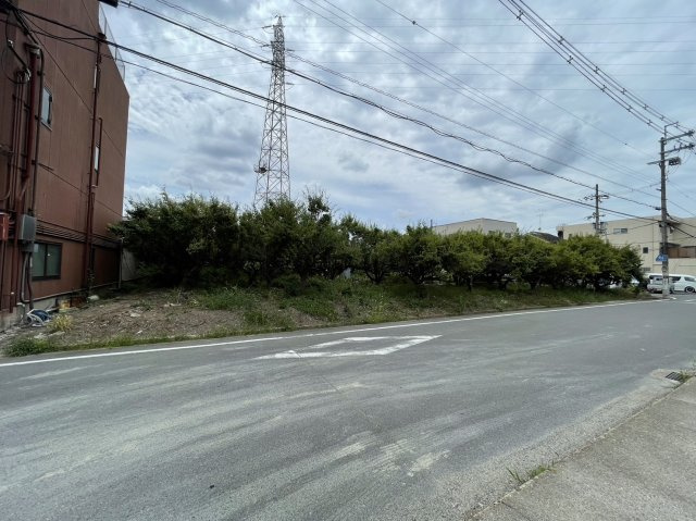 ◆敷地ＢＩＧな１９３坪◆建築条件無し売土地◆資材置場・駐車場用地◆宇治市槇島町大町