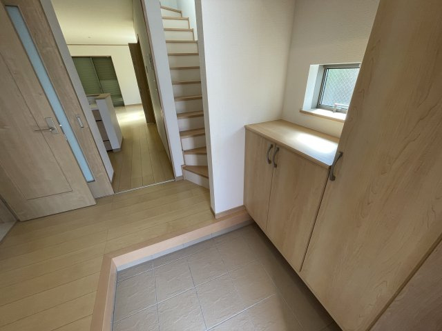 守山区小幡9期 全5棟　＜仲介手数料無料＞小幡小・守山東中　新築一戸建ての外観|撮影
社長の村田です！
自らプレイヤーとして営業しています
長年の経験と実績から皆様により良いマイホーム購入のご提案をいたします。
住宅ローンの不安や購入後の不安等何でもご相談ください。