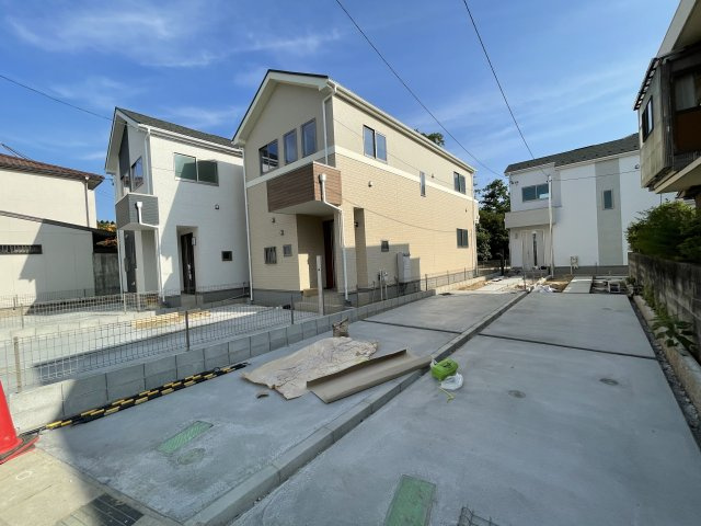 守山区小幡9期 全5棟　＜仲介手数料無料＞小幡小・守山東中　新築一戸建ての外観|撮影
社長の村田です！
自らプレイヤーとして営業しています
長年の経験と実績から皆様により良いマイホーム購入のご提案をいたします。
住宅ローンの不安や購入後の不安等何でもご相談ください。
