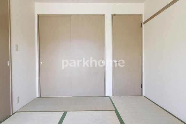 ハイツフルールの和室|明るい和室です